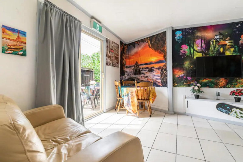 Richmond Private Rooms - 151 Hoddle Homestay, Richmond, Australia