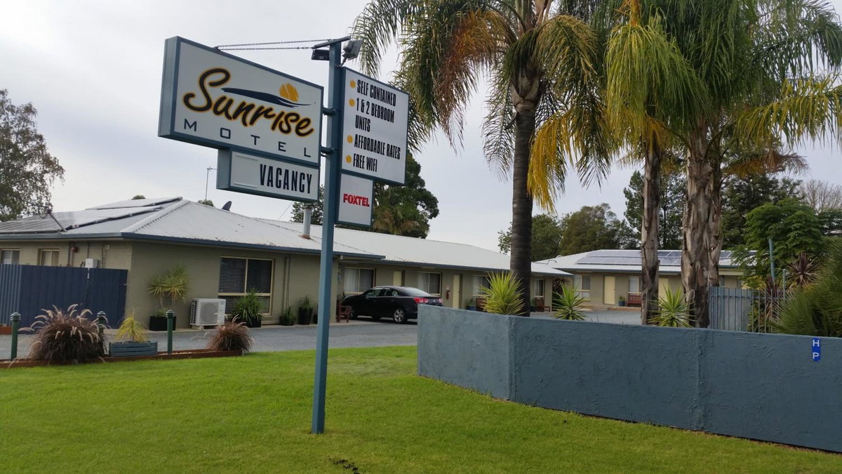 Hotel · Sunrise Motel, Barooga