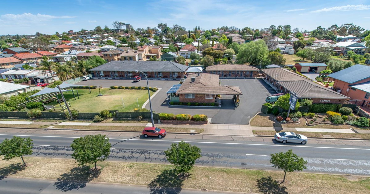 Отель · Cadman Motor Inn and Apartments, Tamworth