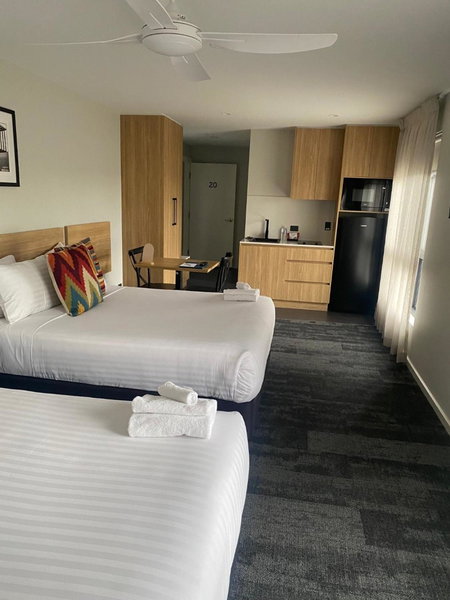 Avenue Motel Apartments, Toowoomba, Australia