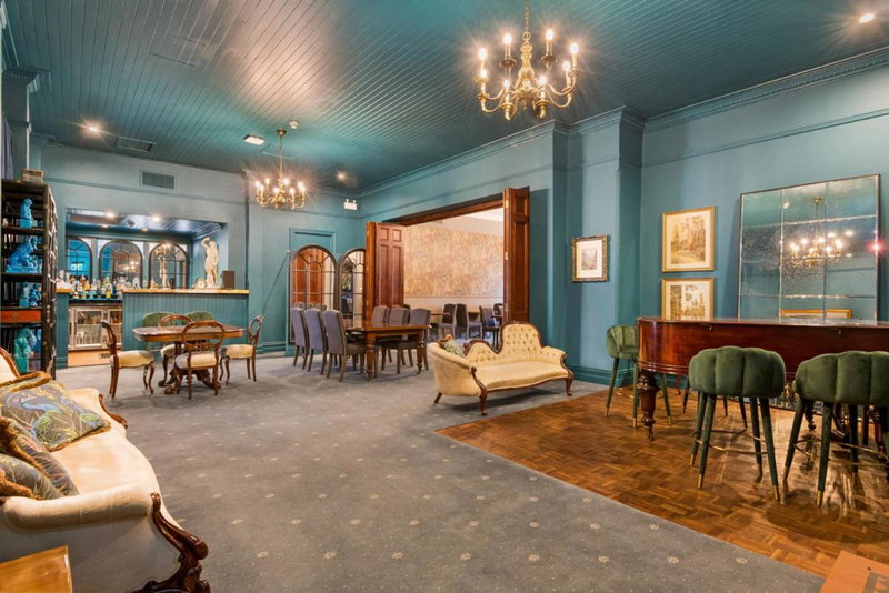 Victoria and Albert Guesthouse, Mount Victoria, Australia