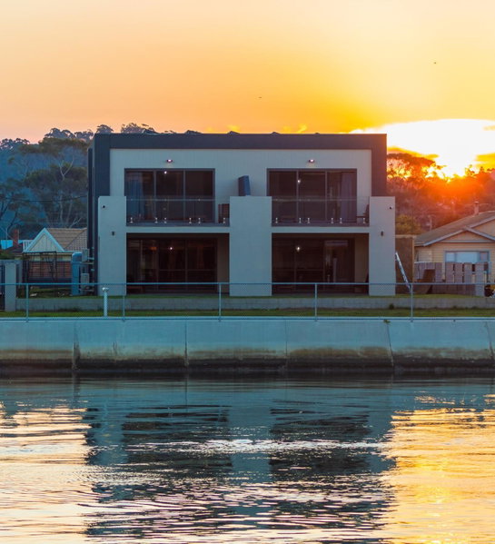 Ulverstone Waterfront Apartments, Burnie, Australia
