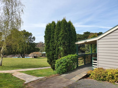 Neerim Country Cottages, Warragul, Australia