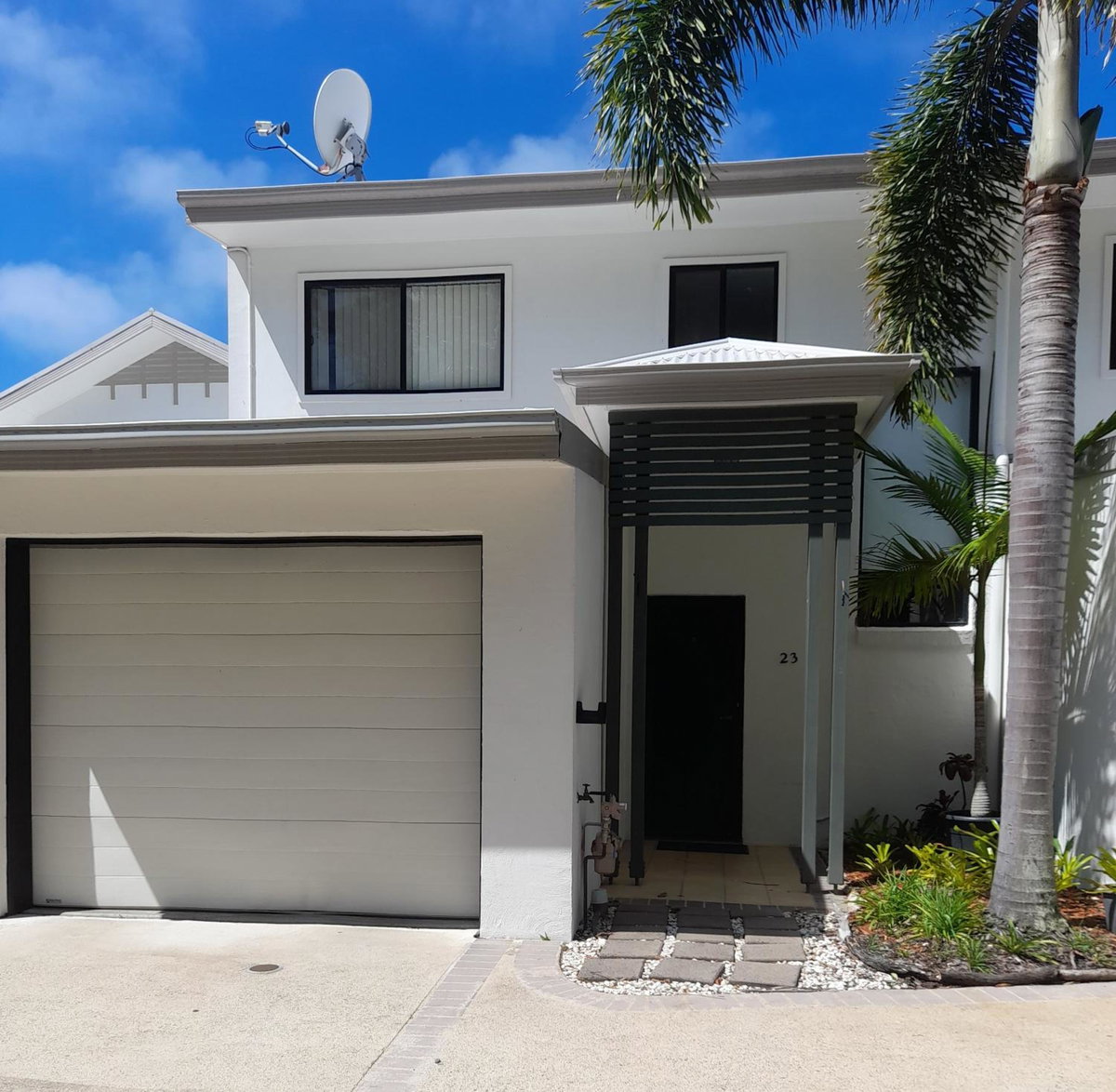 Hotel · Boat Harbour Stays, Hervey Bay