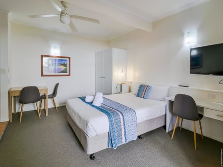 Boat Harbour Stays, Hervey Bay, Australia