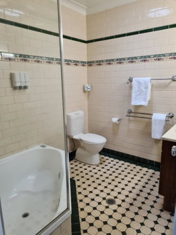 Country Gardens Motor Inn, Toowoomba, Australia