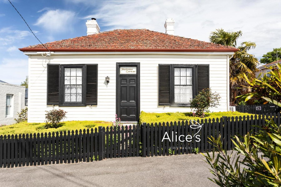 Alice's Cottages, Launceston, Австралия