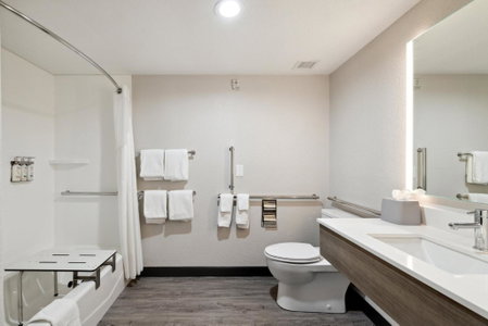 Holiday Inn Express Hotel & Suites Vacaville by IHG, Vacaville, Vereinigte Staaten