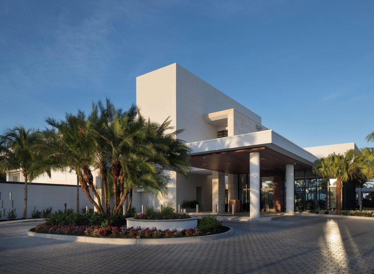 Hotel · Zota Beach Resort, Bayshore Gardens
