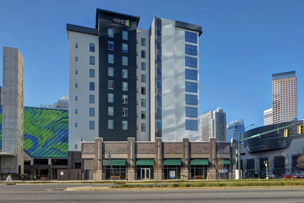 Hotel · Home2 Suites By Hilton Charlotte Uptown, Charlotte