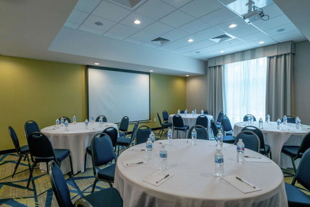 Hampton Inn & Suites Glenarden/Washington DC, Largo, United States