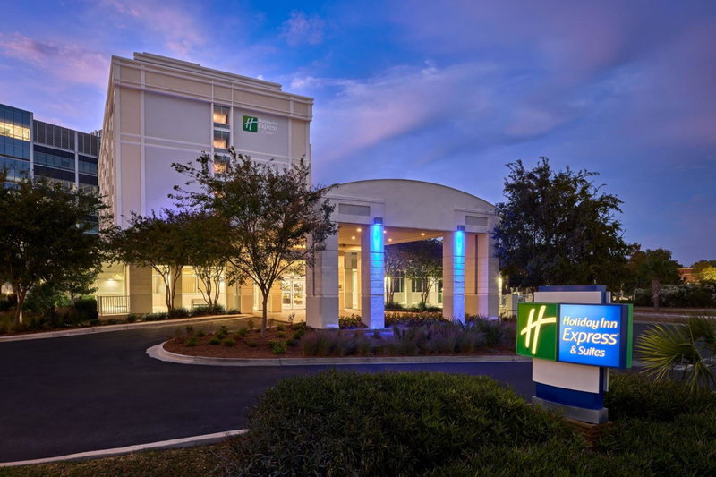 Holiday Inn Express & Suites Charleston DWTN - Medical CTR by IHG, Charleston, Vereinigte Staaten