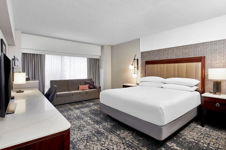 Sheraton Indianapolis Hotel at Keystone Crossing, Broad Ripple, United States