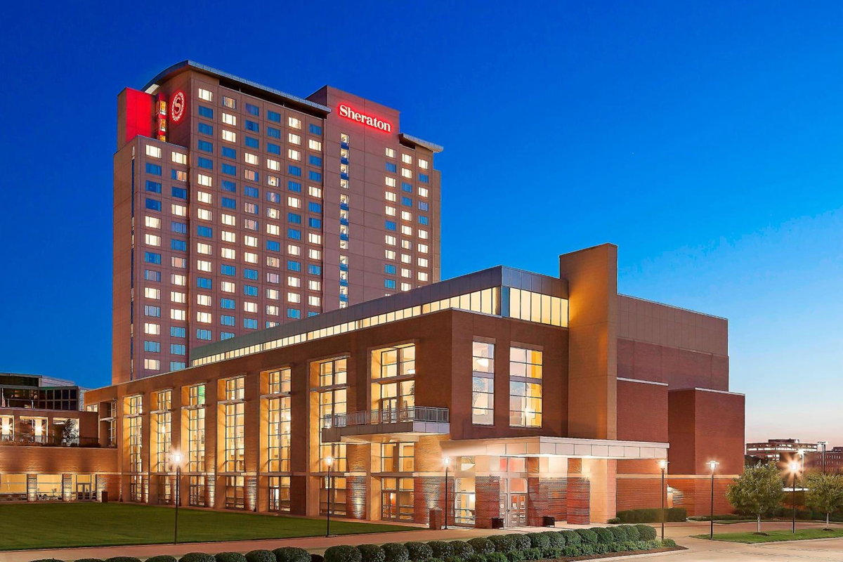 Hotel · Sheraton Overland Park Hotel at the Convention Center, Leawood