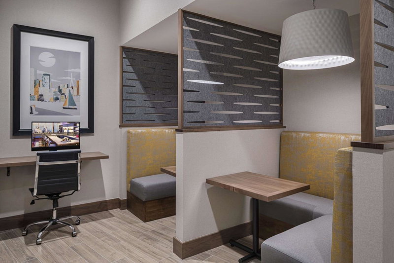 Hampton Inn Boston Woburn, Stoneham, United States