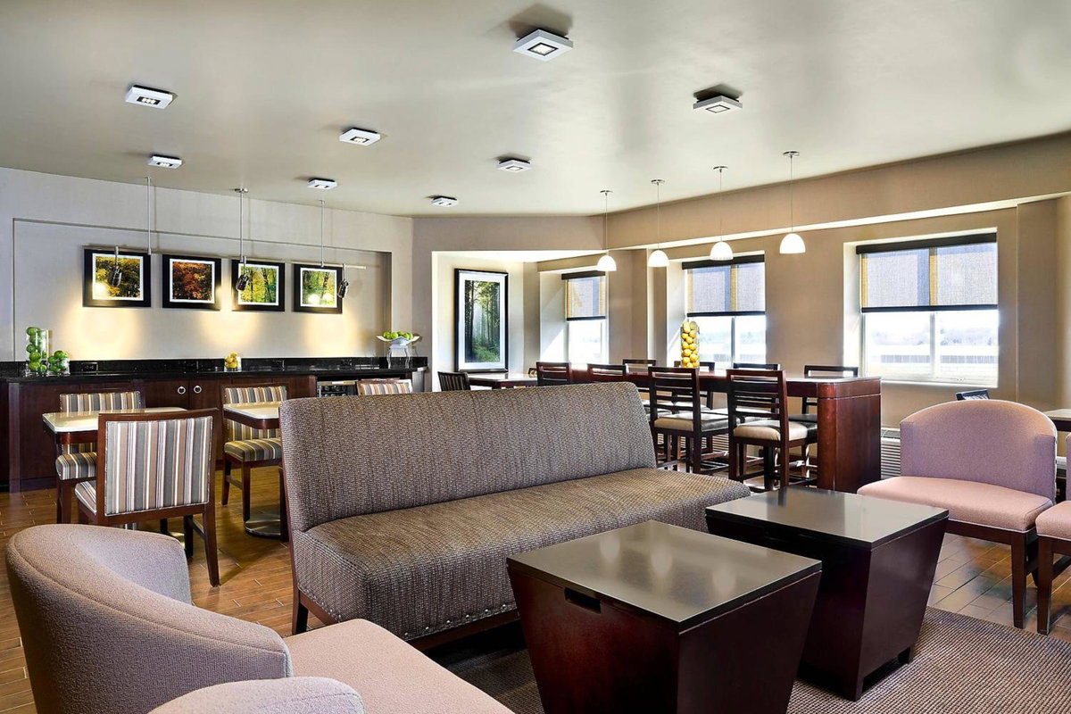 Hotel · Sheraton Boston Needham Hotel, Needham