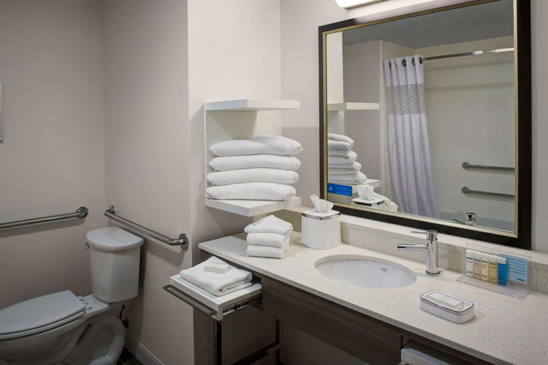 Hampton Inn & Suites Syracuse North Airport Area, Syracuse, Соединённые Штаты