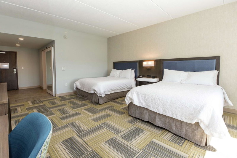 Hampton Inn & Suites Syracuse North Airport Area, Syracuse, Соединённые Штаты