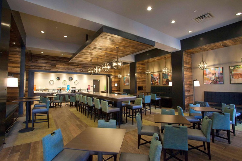 Hampton Inn & Suites St. Paul Downtown, Saint Paul, Estados Unidos