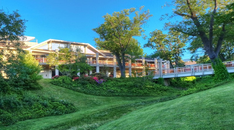 Ashland Hills Hotel & Suites, Ashland, United States