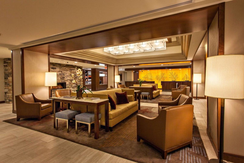DoubleTree by Hilton Pittsburgh-Green Tree, Pittsburgh, United States