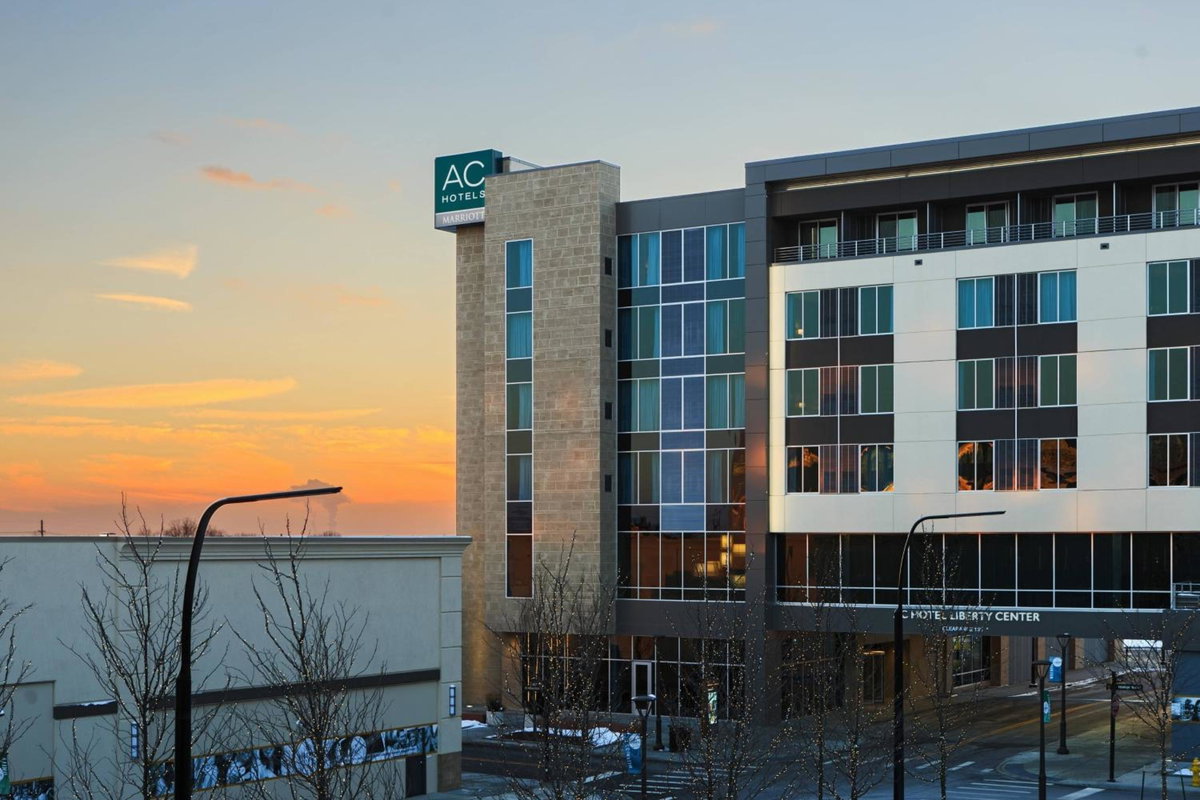 Hotel · AC Hotel Cincinnati at Liberty Center, Mason