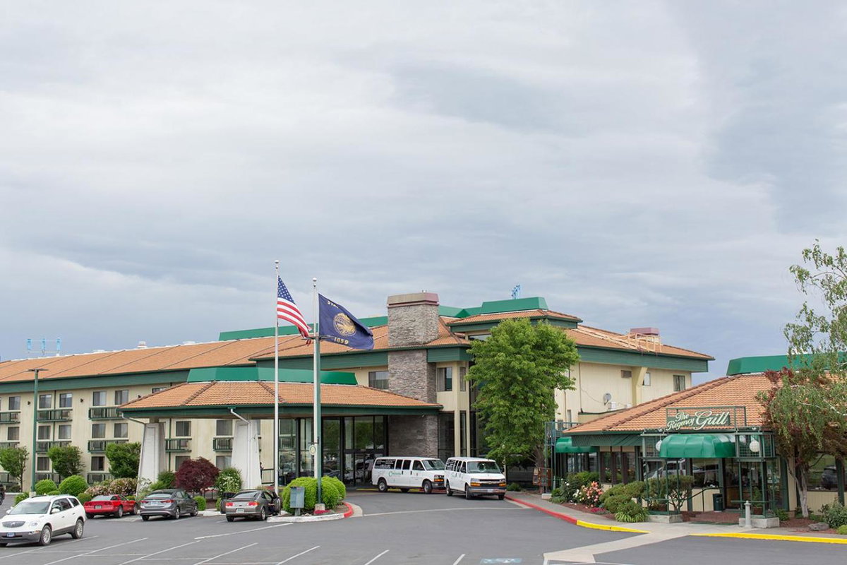 Red Lion Hotel Rogue Regency Medford Airport, United States