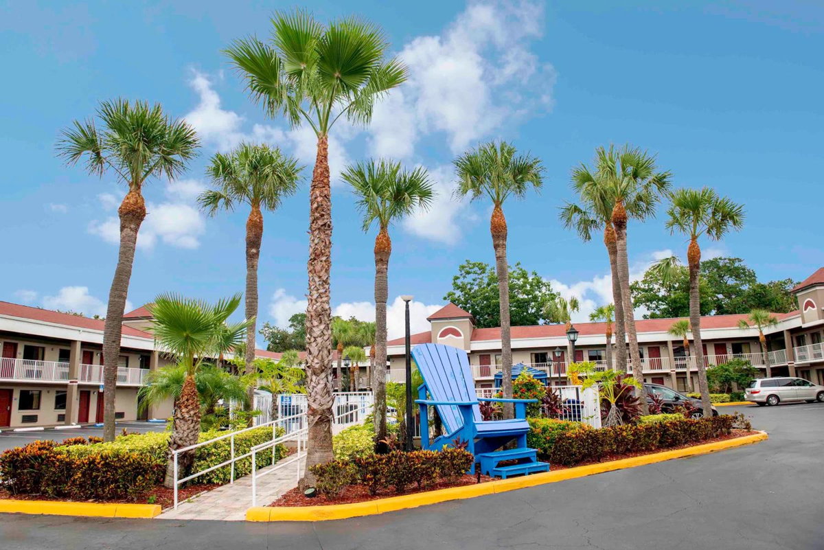 Hotel · Hotel South Tampa & Suites, Tampa