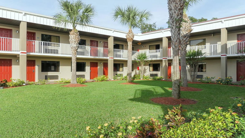 Hotel South Tampa & Suites, Tampa, United States