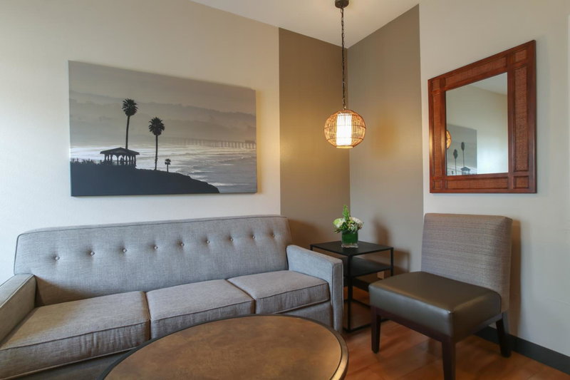 Oxford Suites Pismo Beach, Arroyo Grande, United States