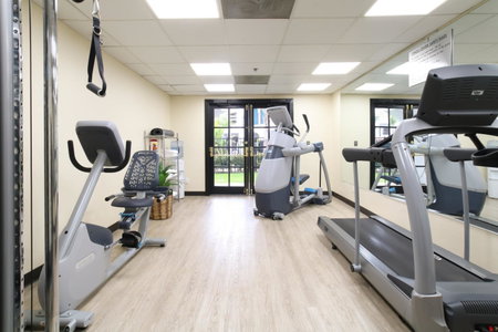 Oxford Suites Pismo Beach, Arroyo Grande, United States