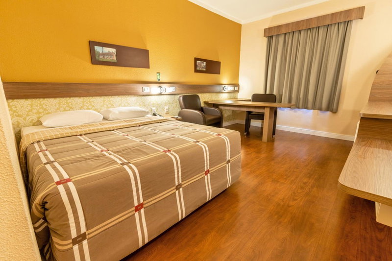 Hotel 10 Blumenau, Blumenau, Brazil
