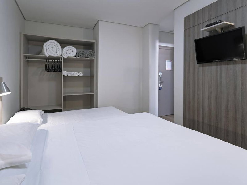 Hotel Valerim Itajaí / Navegantes, Navegantes, Brazil