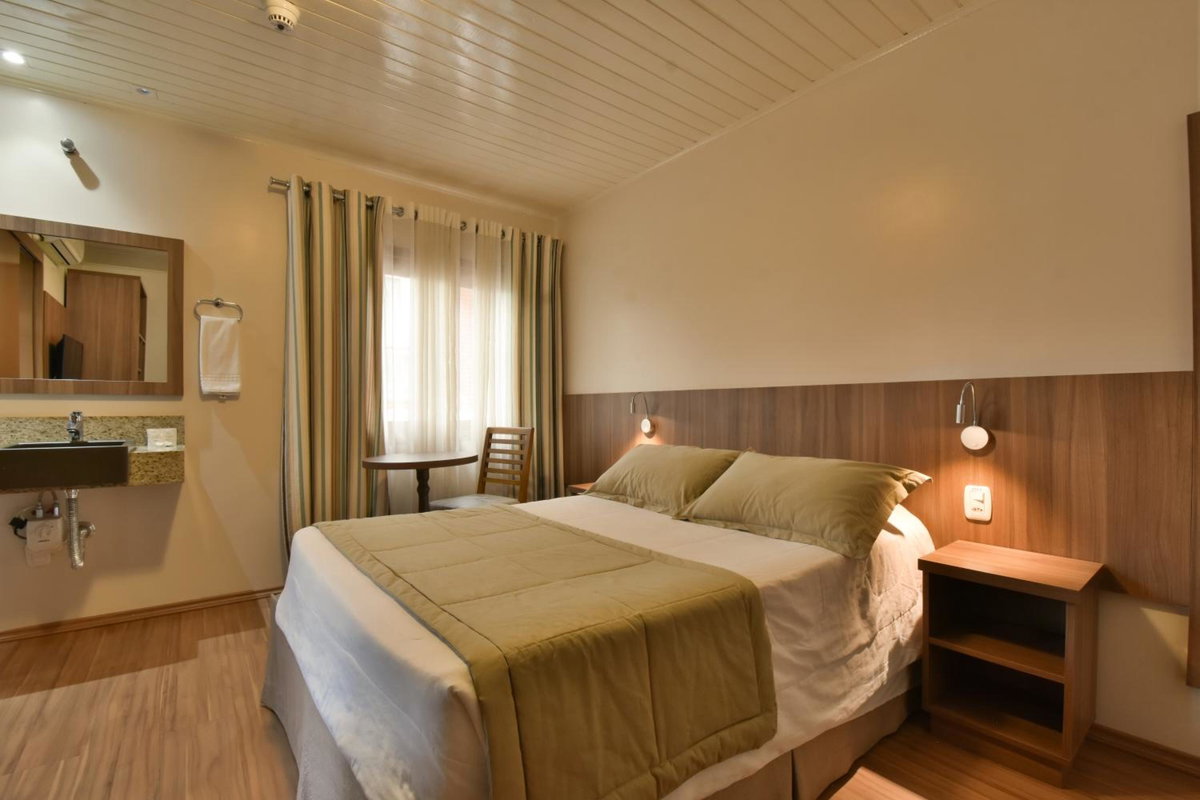 Hotel · Pousada Stillo Gramado Centro - 300 metros da rua coberta, Canela