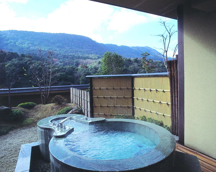Kotohira Onsen Kotosankaku, Marugame, Japón