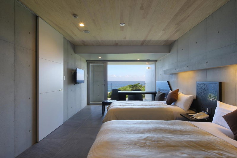 THE HOTEL YAKUSHIMA ocean & forest, Yakushima, Япония