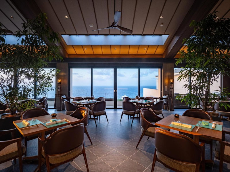 One Suite THE GRAND, Nago, Japon