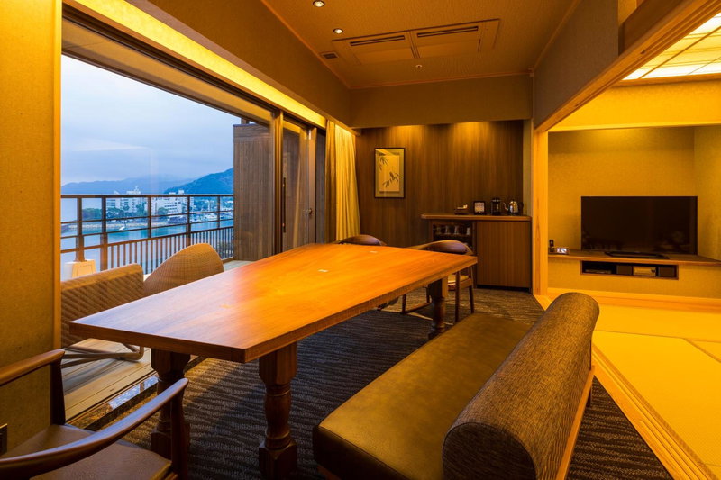 Hotel New Awaji, Sumoto, Japan