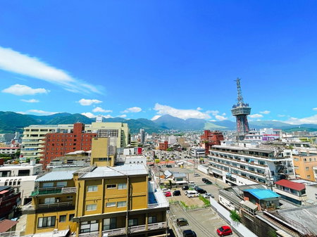 Tenku Yubo Seikaiso, Beppu, Japan
