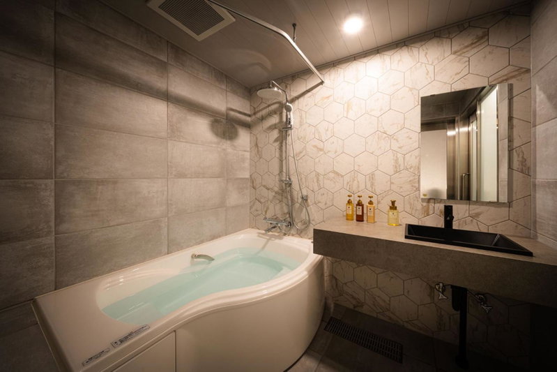 R Hotel Namba South, Osaka, Japan