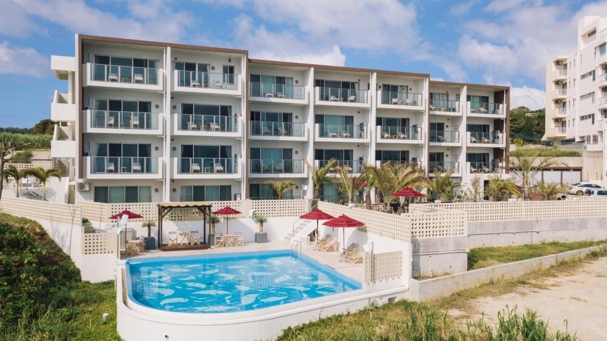 Hotel · Hideout Okinawa Uruma, Ishikawa