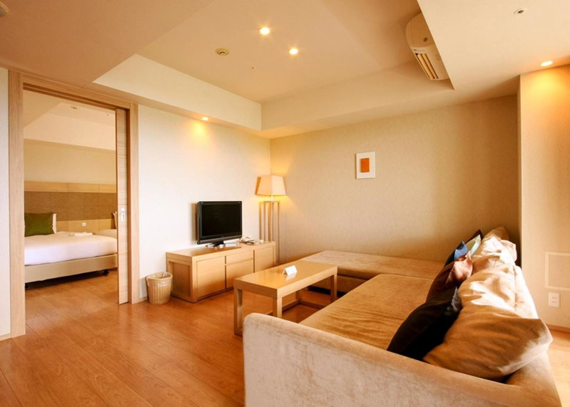 Moon Ocean Ginowan Hotel & Residence, Ginowan, Japan