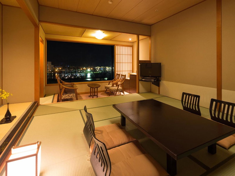 Awaji Yumesenkei, Sumoto, Japan
