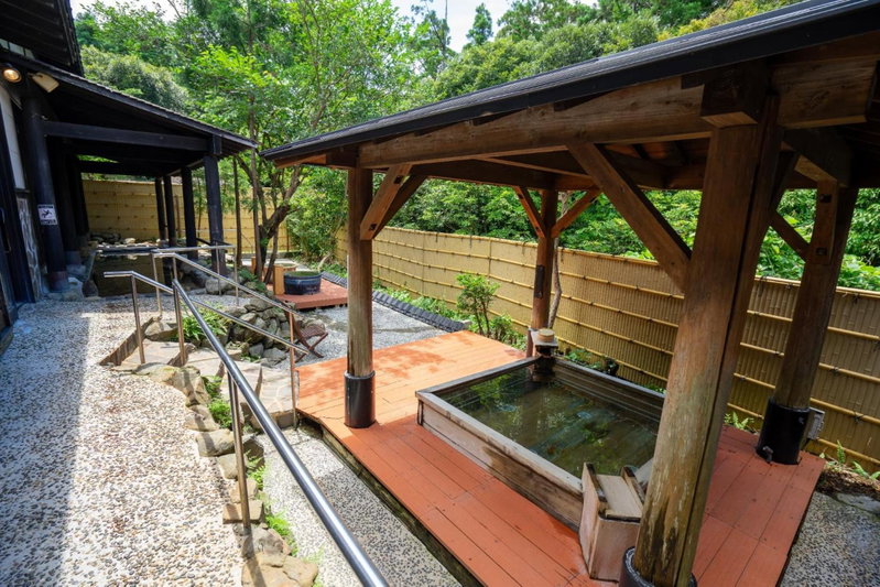 Jomon no Yado Manten, Yakushima, Japón
