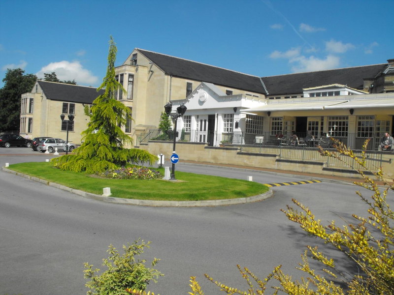 Gomersal Park Hotel & Bazaar Spa, Cleckheaton, Великобритания