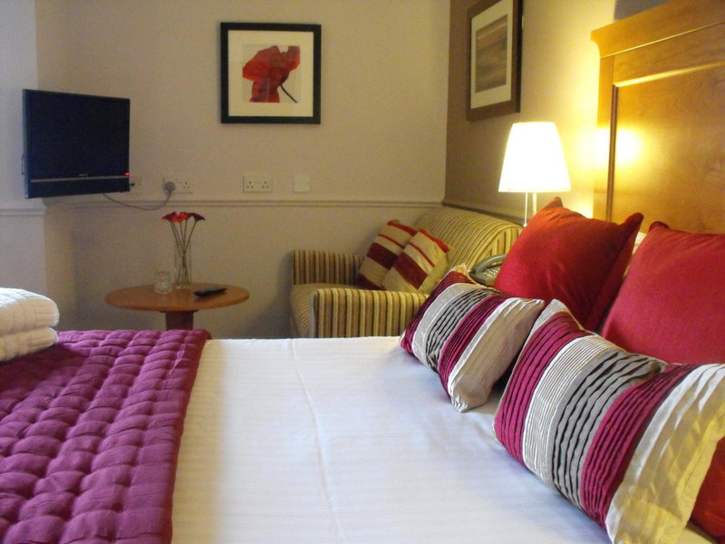 Gomersal Park Hotel & Bazaar Spa, Cleckheaton, Великобритания