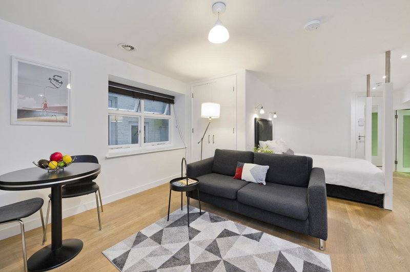 Crane Court by City2Stay, London, United Kingdom