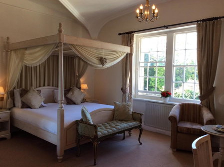 Bedford Hotel, Saltash, Великобритания