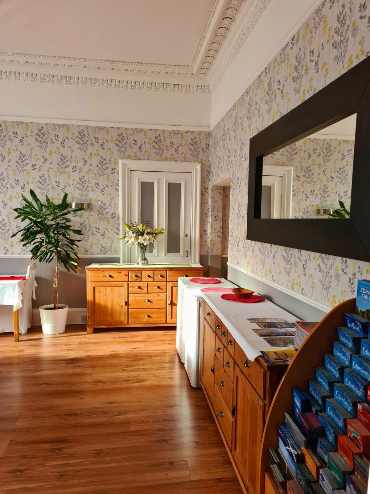 Northumberland Hotel, Великобритания