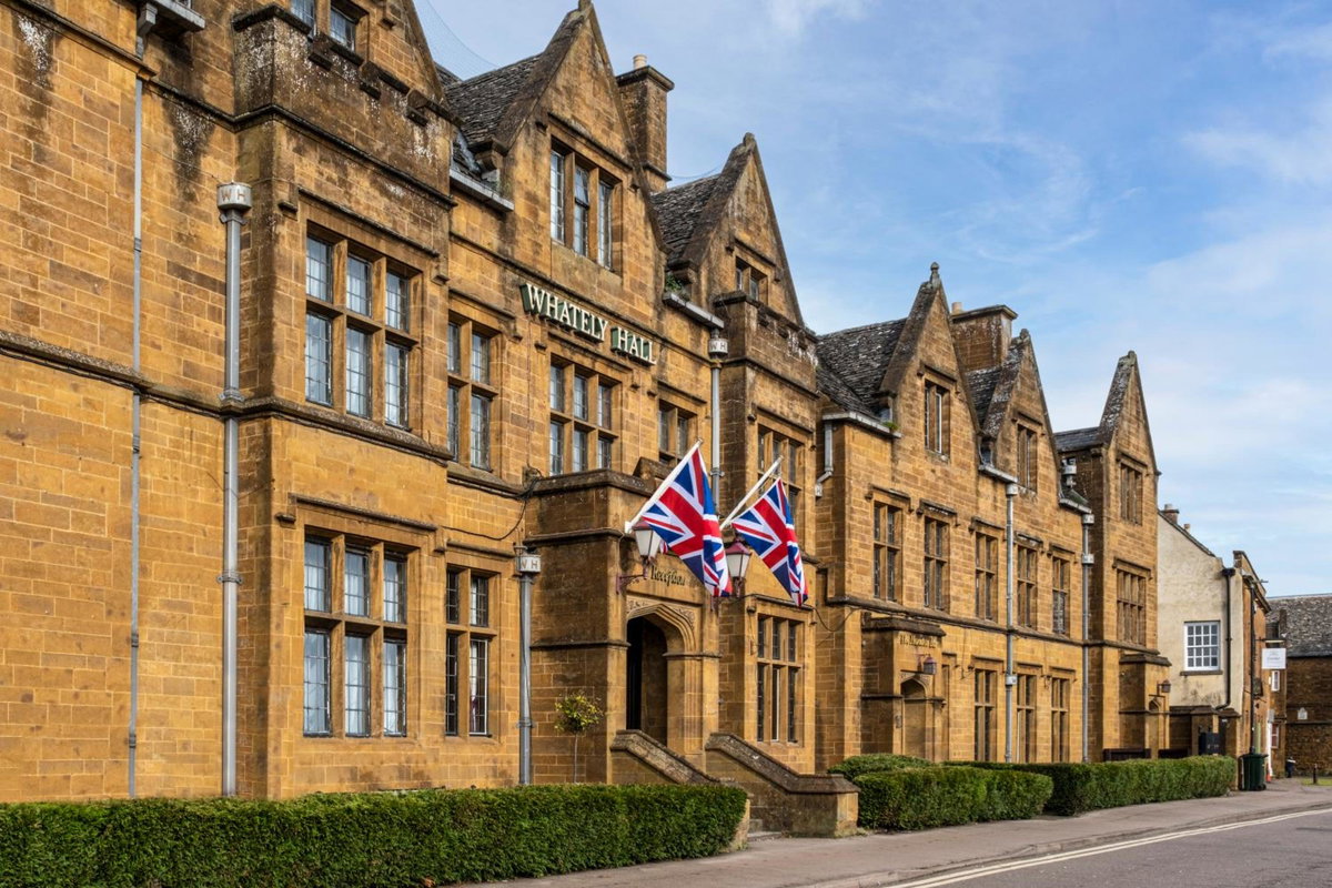 Whately Hall Hotel, Vereinigtes Königreich